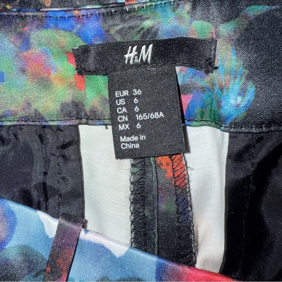 H&M Multicolor Floral Ankle Pants - Picture 6 of 6
